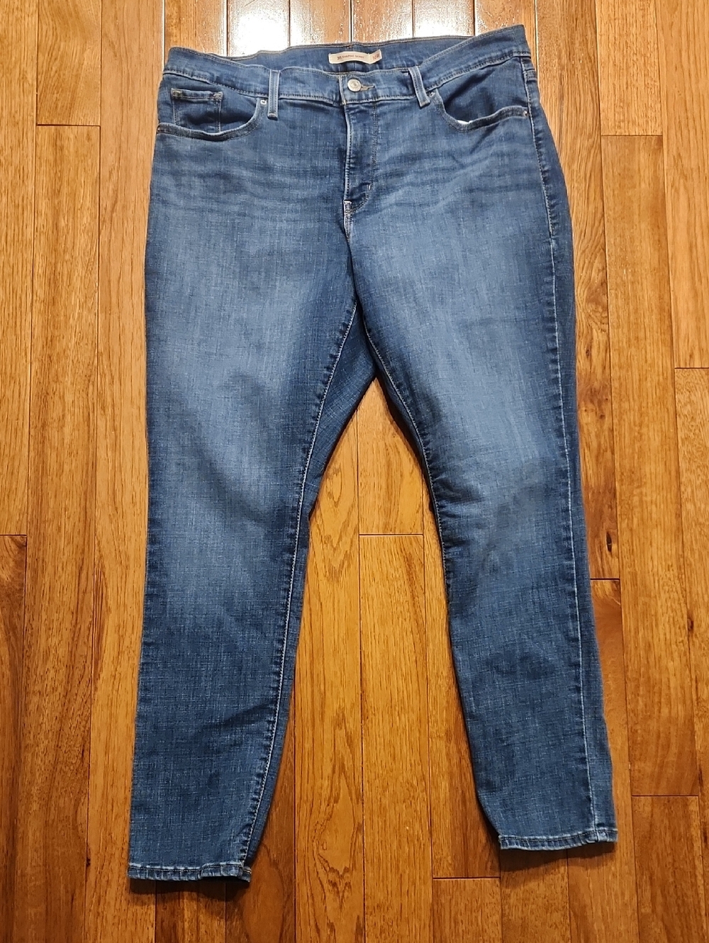 Signature by Levi Strauss Skinny Jeans in Mid Blue
